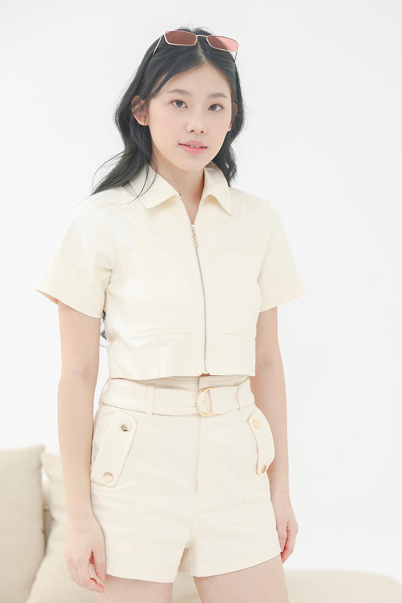 [RESTOCK] Dephine Belted High Waisted Shorts Cream