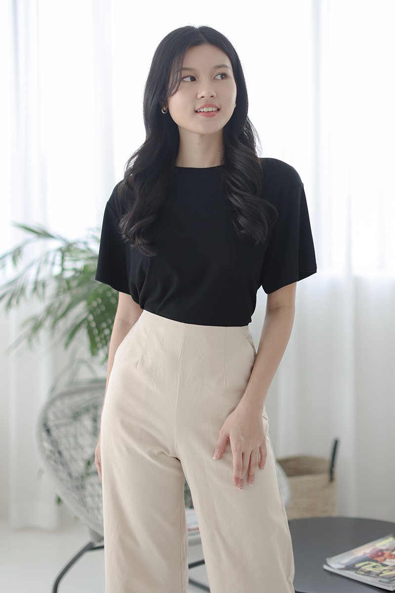 [BACKORDER] Kathy Basic Crop T-Shirt Black