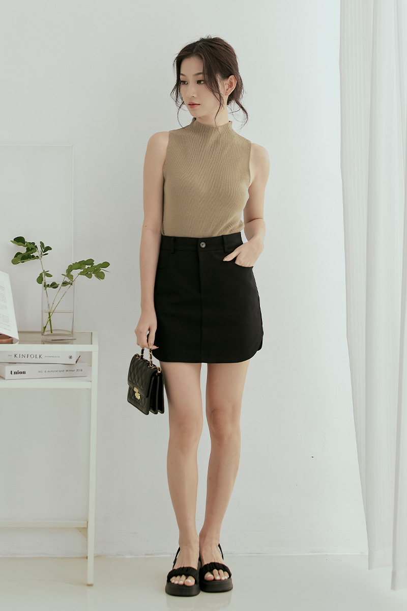 [RESTOCK] Carter Curved Hem Skort Black