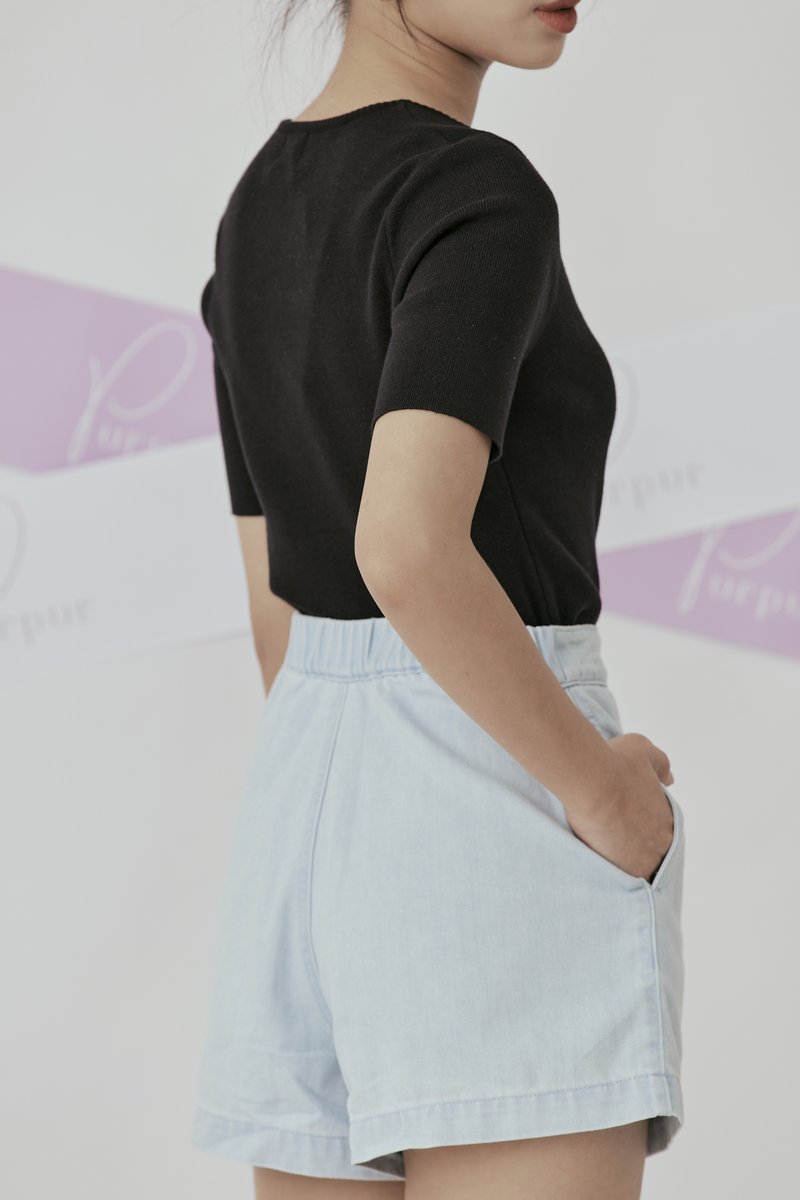 [RESTOCK] On The Go Elasticated Denim Shorts Light Wash