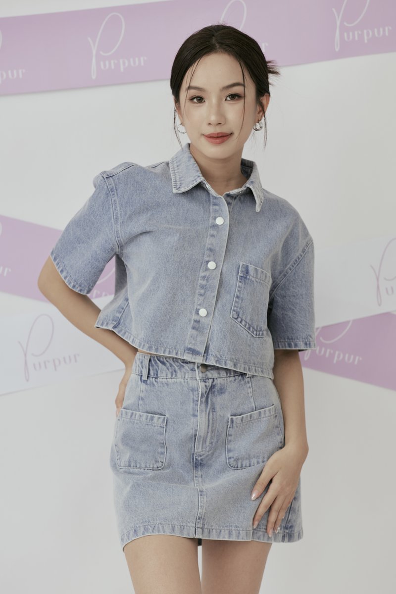 On The Go Denim Cropped Top Light Wash