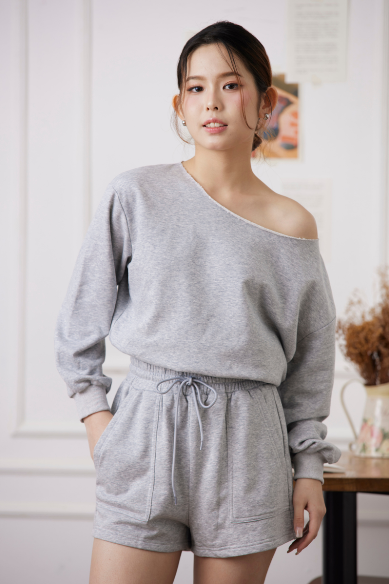 Shiloh Off Shoulder Top Grey