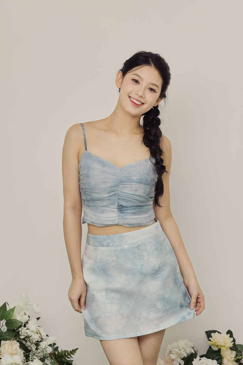 Dreamy Tie-Dye Ruched Spaghetti Strap Cropped Top Blue