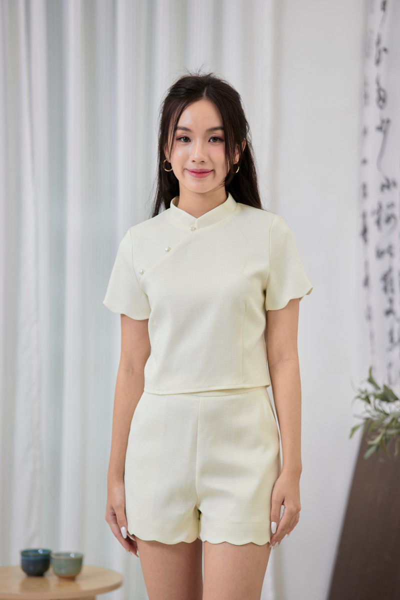 Enid Cheongsam Scallop Tweed Top Yellow