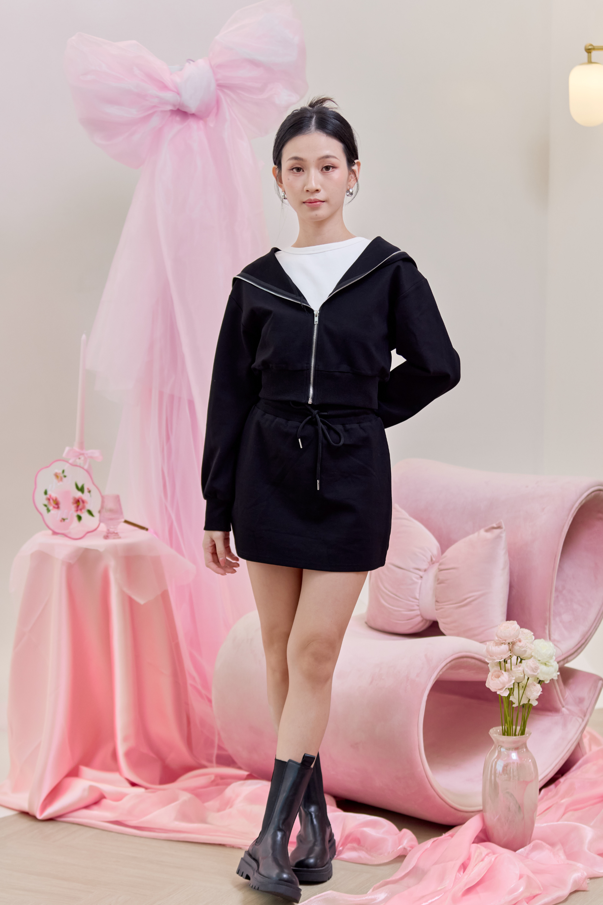 [RESTOCK] Yannie Cropped Hoodie Black