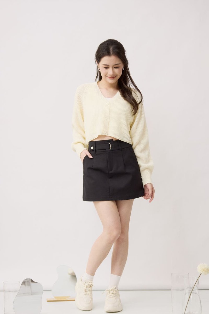 [Backorder] Nina Long Sleeved Knitted Cardigan White