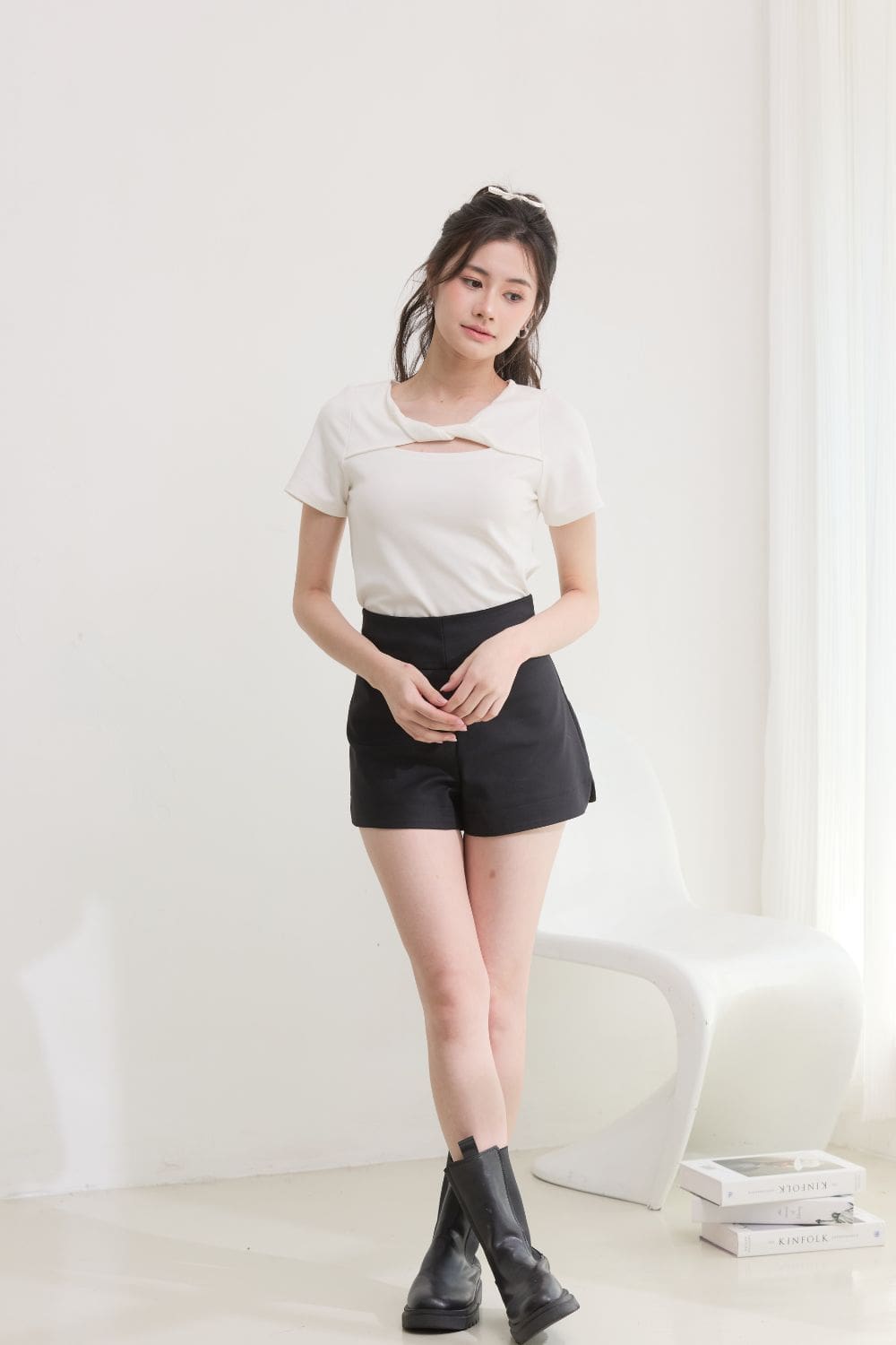 Serene Twist Top Ivory