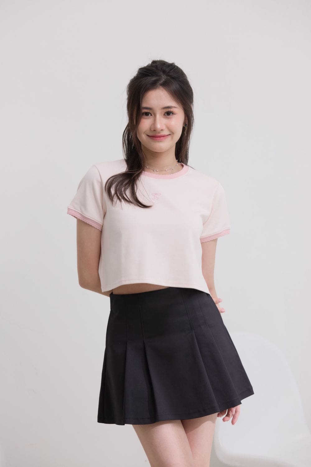 Avery Scallop contrast Tee Pink