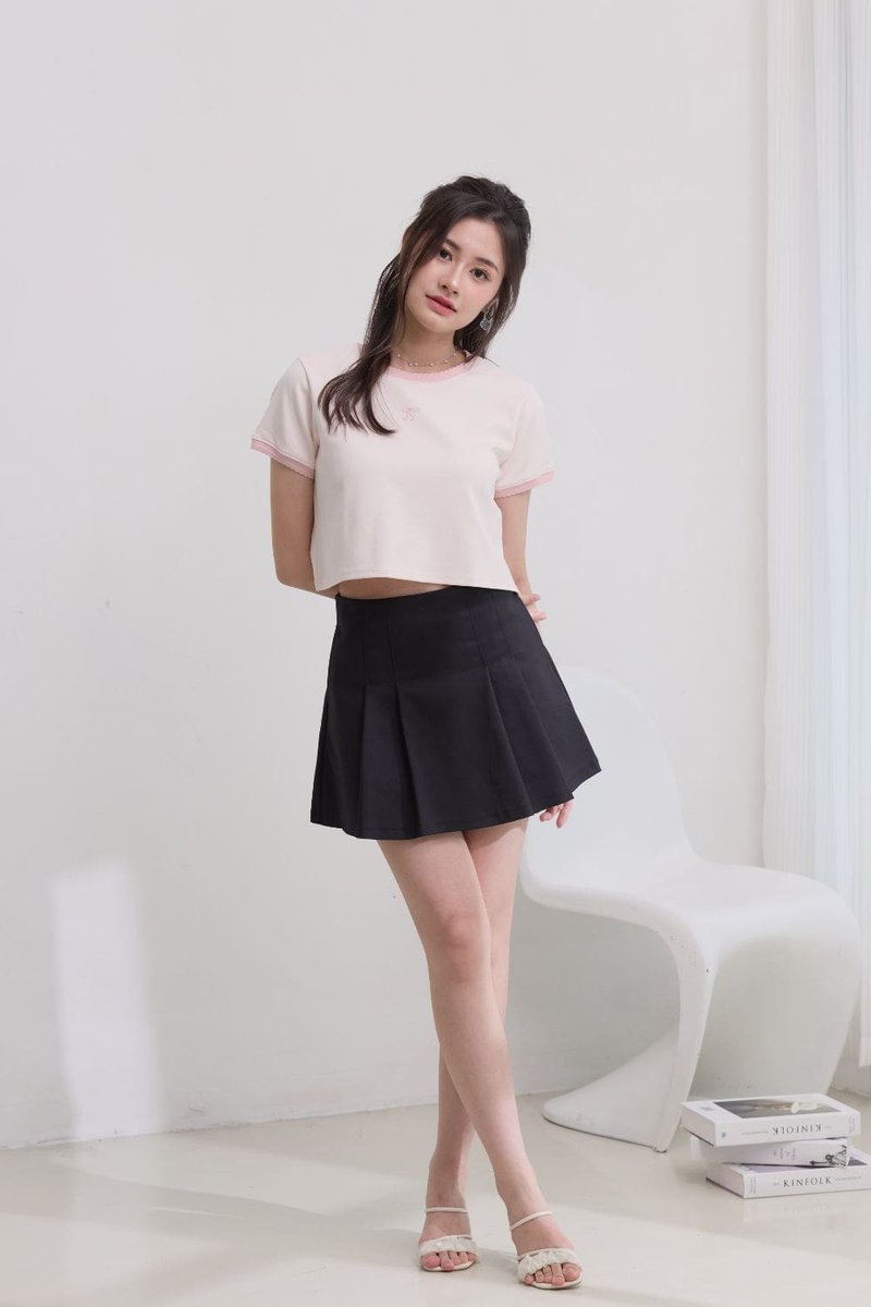Avery Scallop contrast Tee Pink