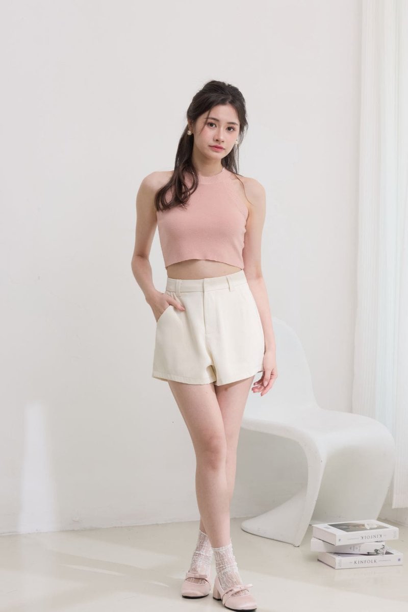 Vivienne Tailored Shorts Cream