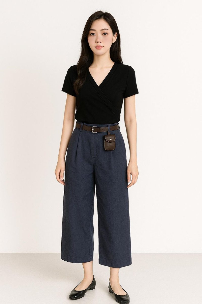 Evana Twist Front Top Black