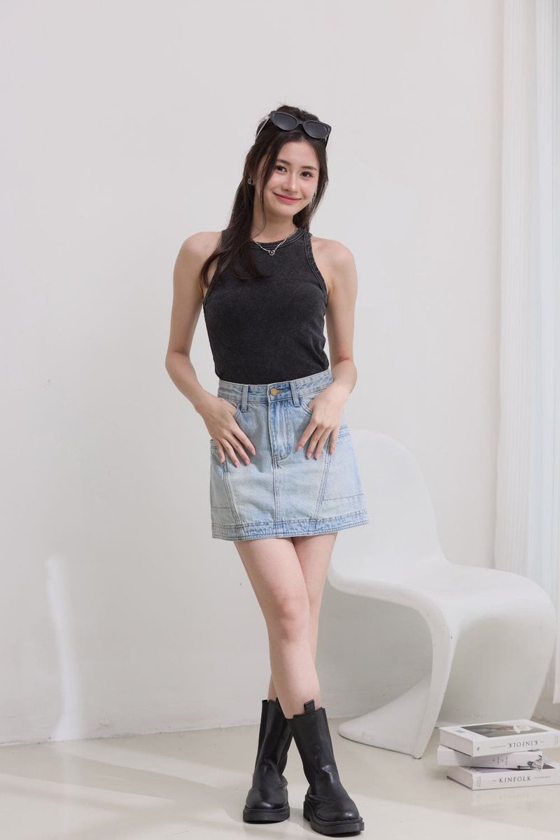 Aeris Denim Skirt Light Wash