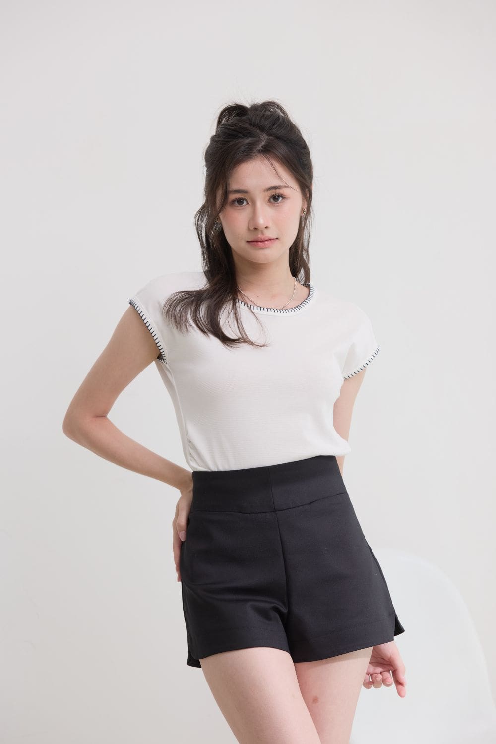 Seraphina Contrast Stitch Top Ivory