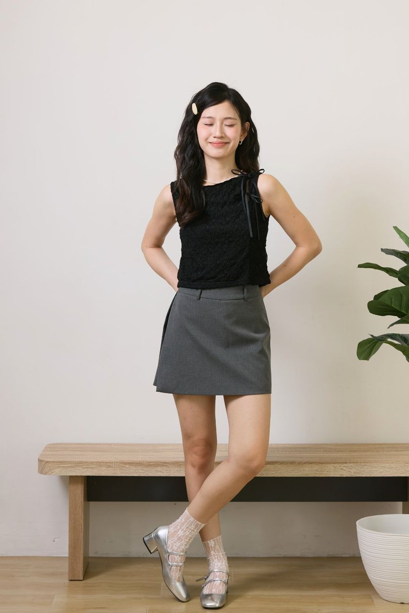 Liliane Lace Ribbon Top Black