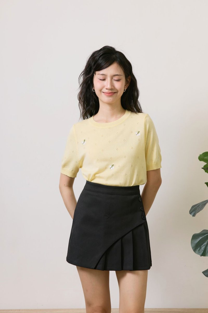 Lunette Embroidered Knit Top Mustard