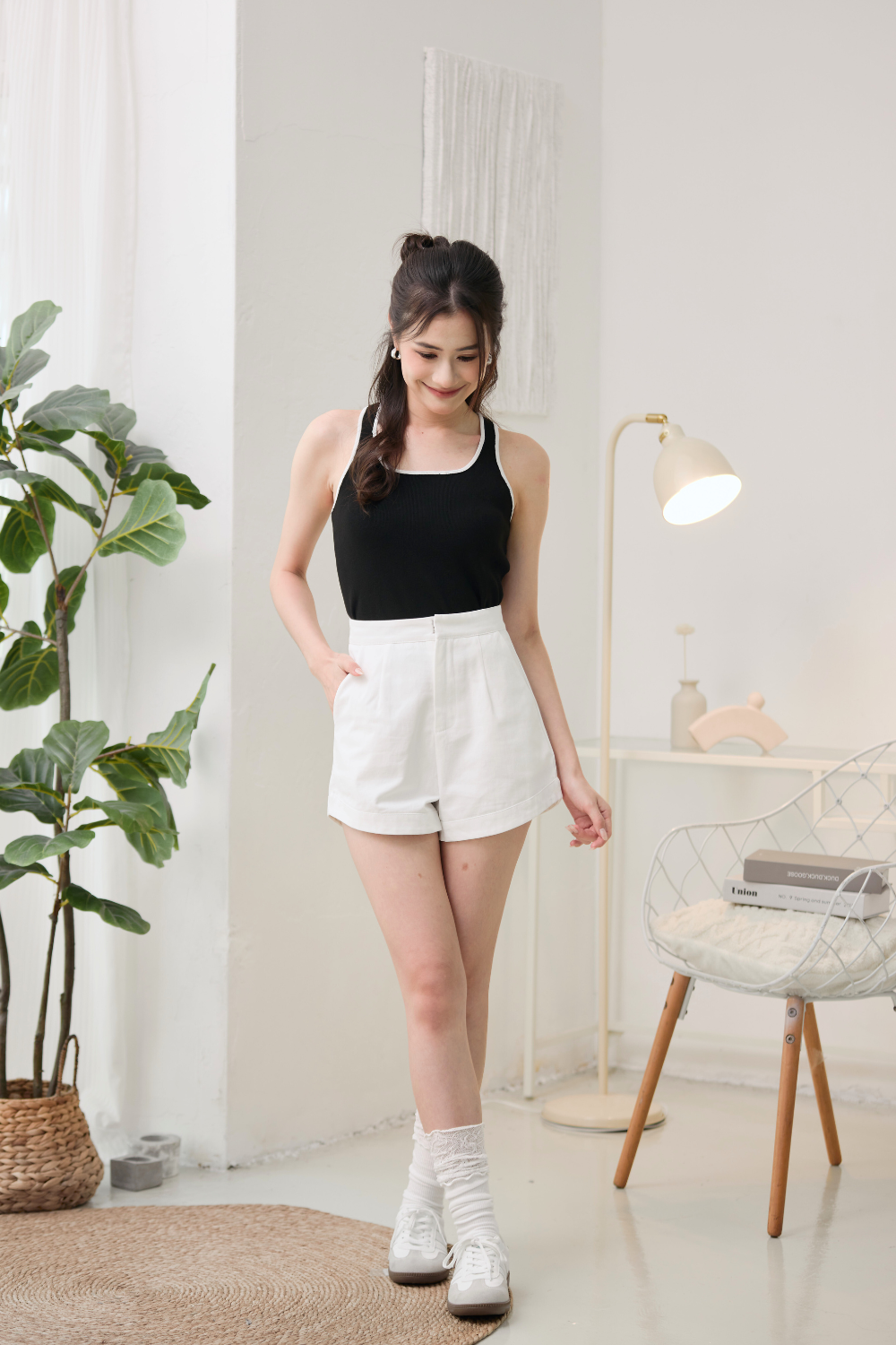 Corvella Cotton Twill Shorts Ivory