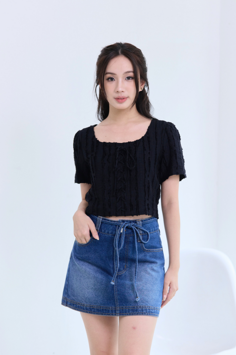 Elviera Textured Crop Top Black
