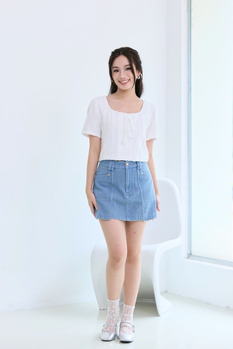 Elviera Textured Crop Top Ivory