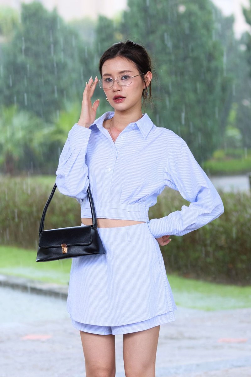 Quinnie Long Sleeve Crop Shirt Sky