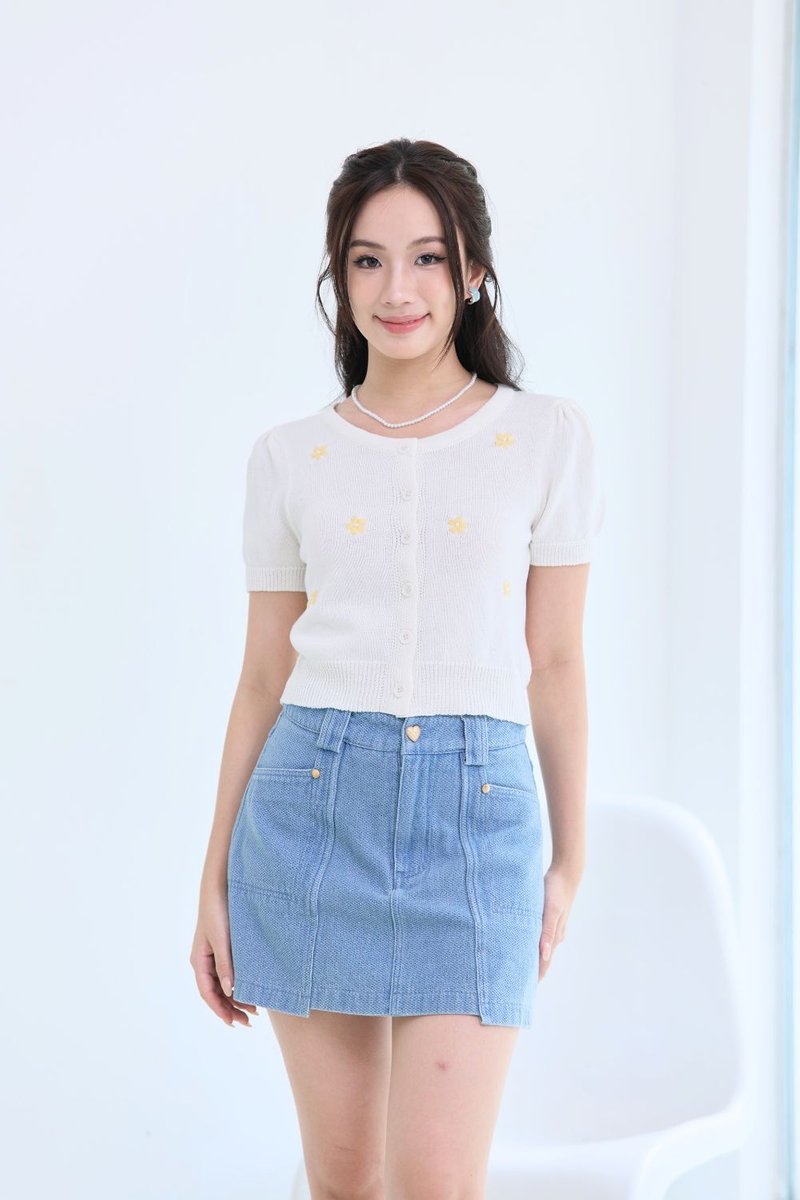 Marivelle Floral Knit Top Ivory