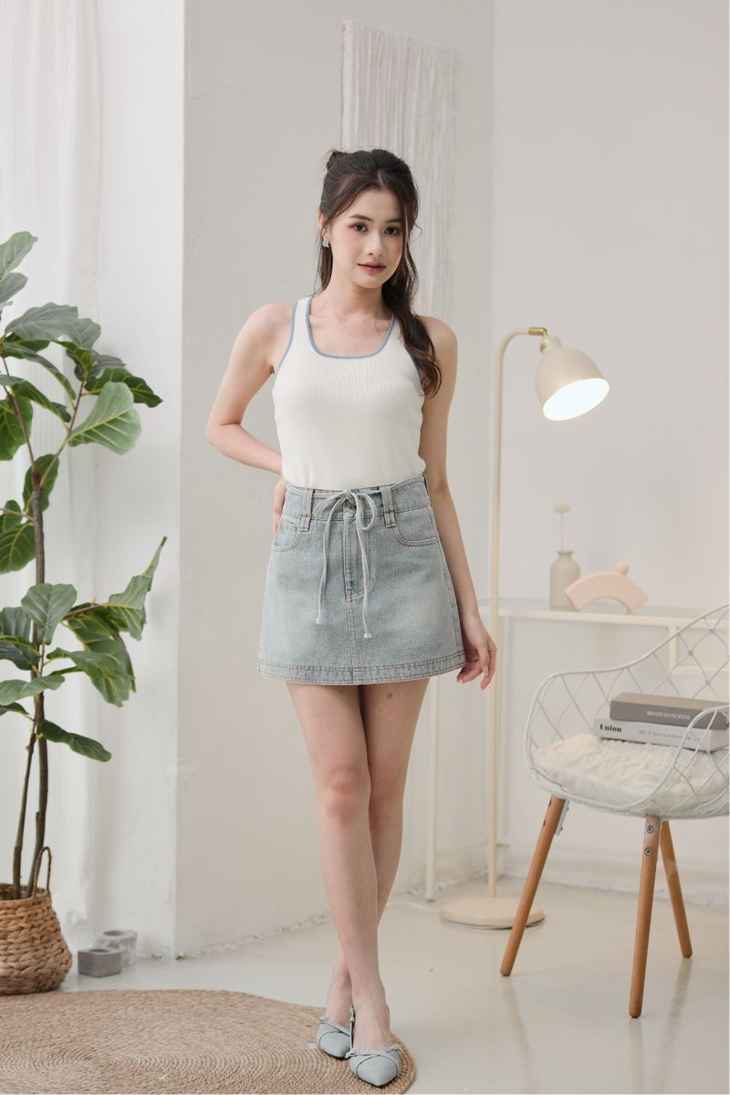 Gracie Contrast Halter Neck Knit Top Beige
