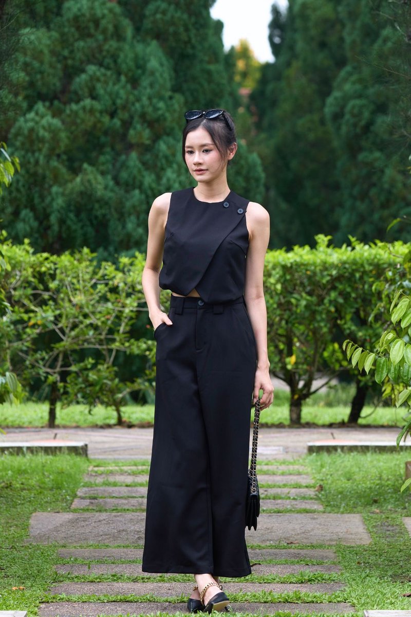Mortricia Straight Leg Tailored Suit Pants Black