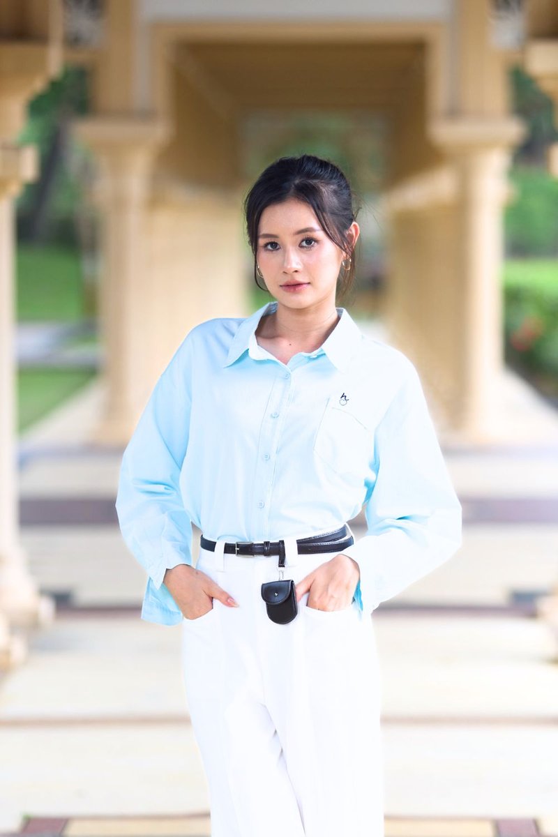Calissa Long Sleeve Pocket Crop Shirt Sky