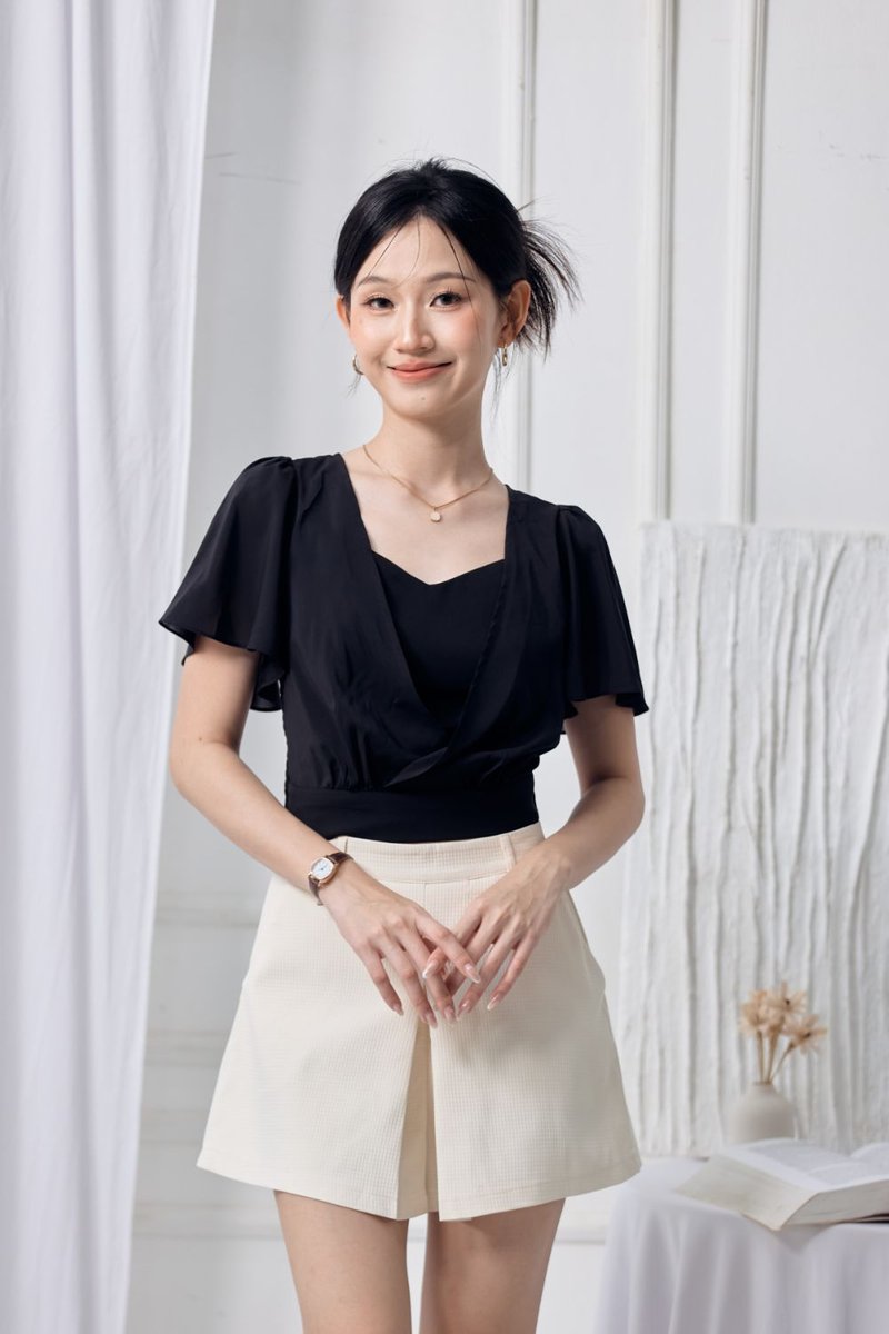 Lunara Chiffon Flutter Sleeve Top Black