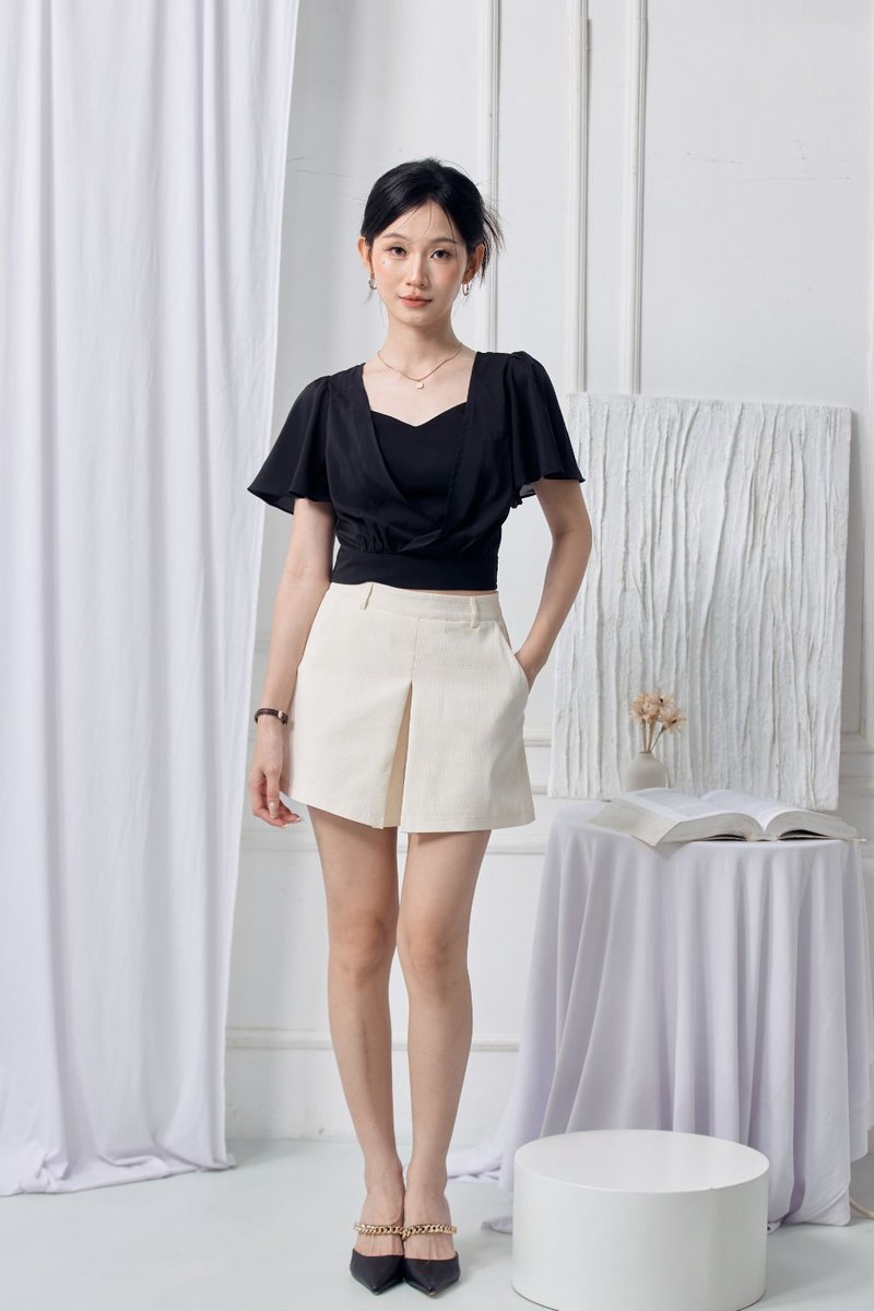 Lunara Chiffon Flutter Sleeve Top Black