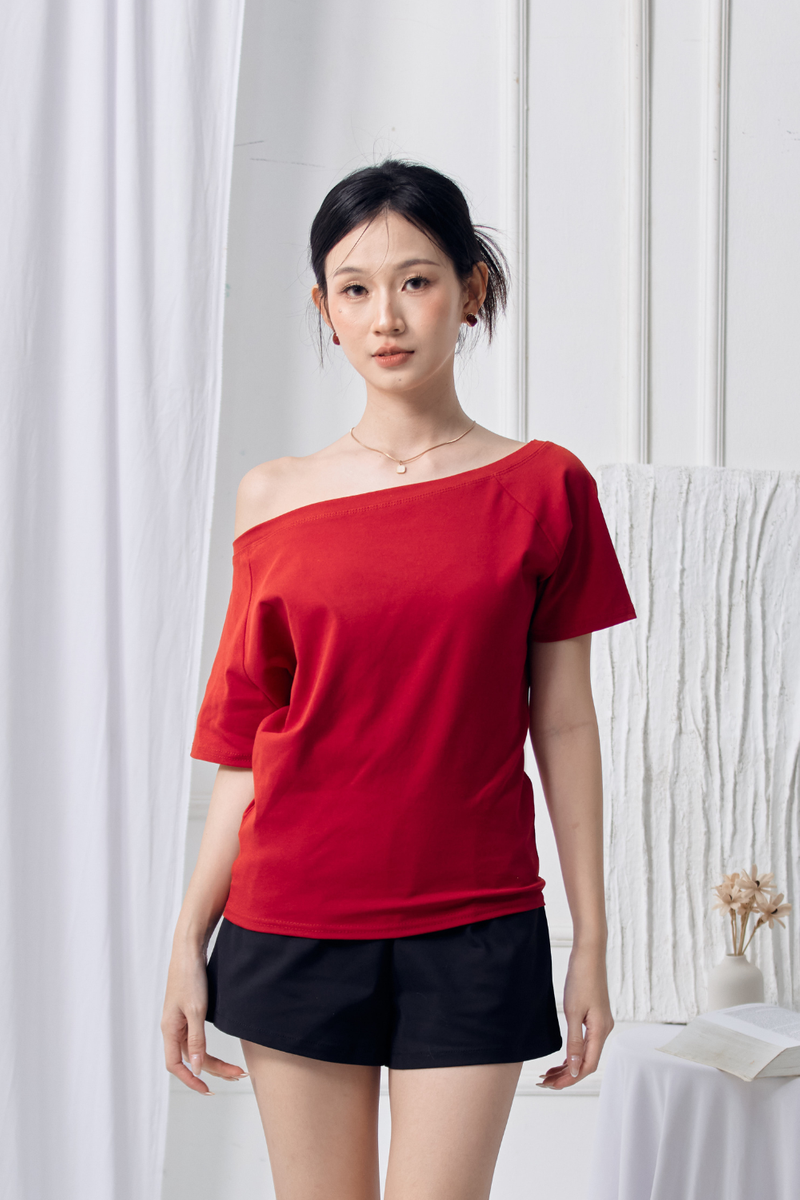 Betty Off-Shoulder Top Wine