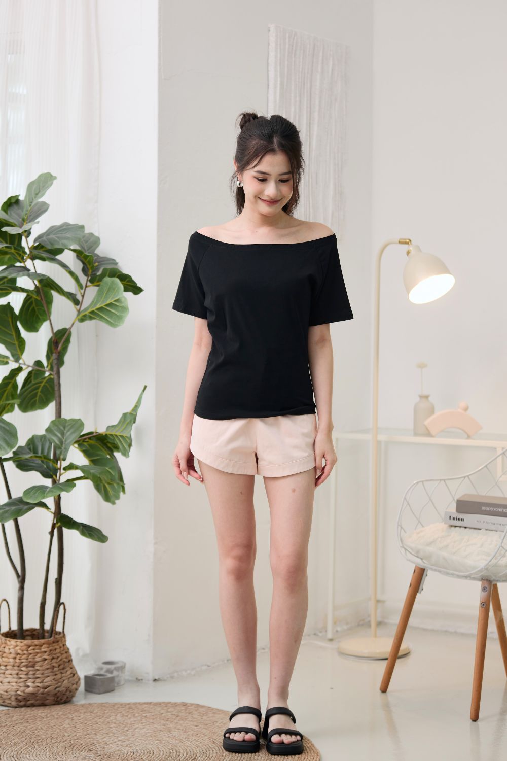 [RESTOCK] Betty Off-Shoulder Top Black