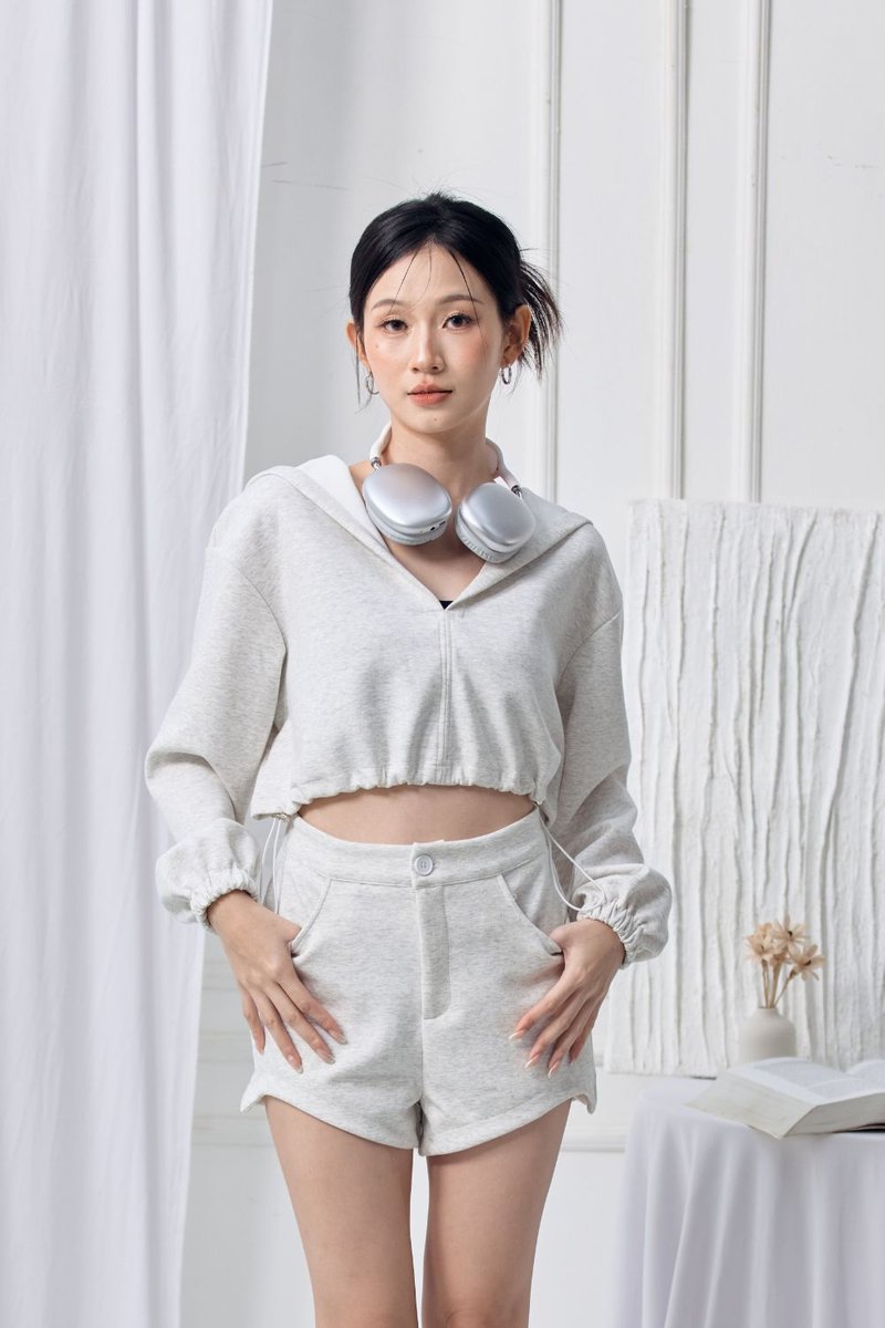Kaitlyn Sweatshorts Light Grey