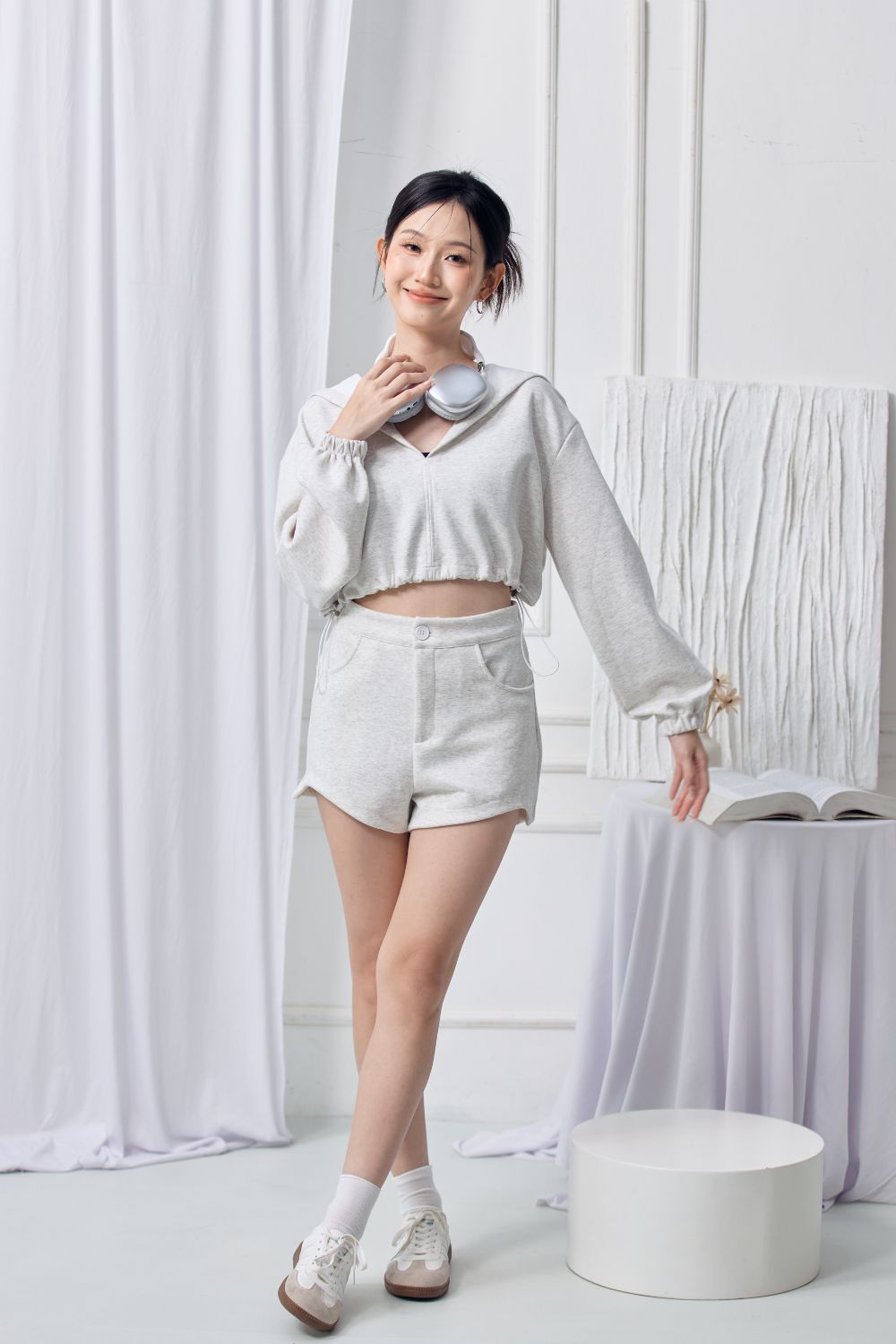 Kaitlyn Sweatshorts Light Grey