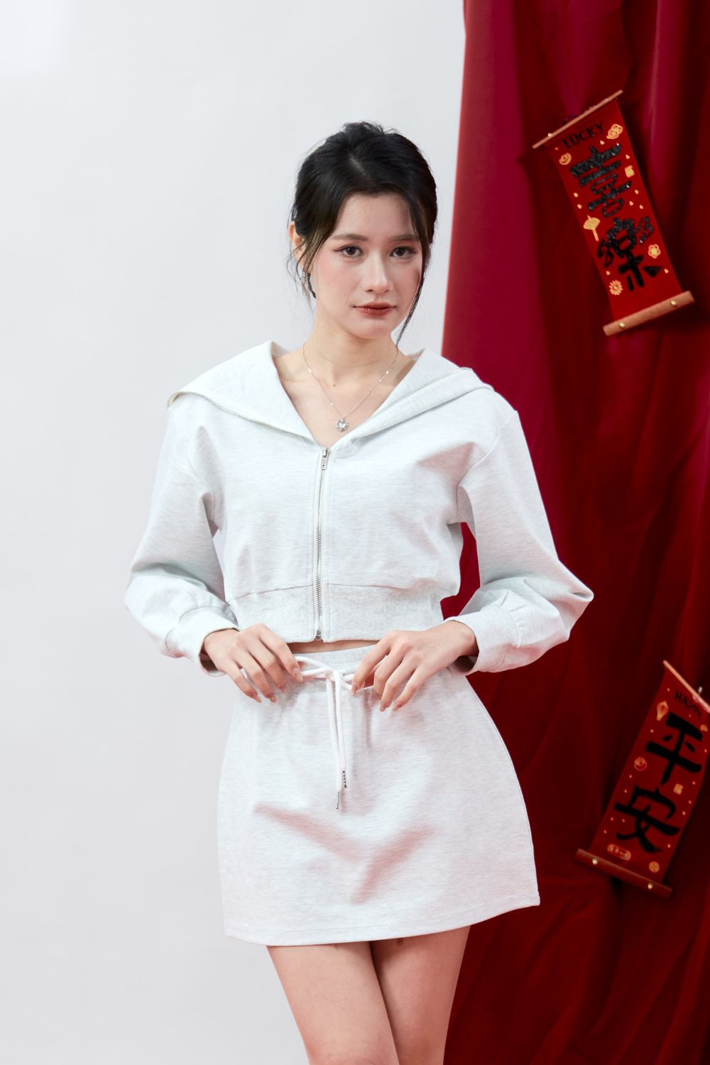 Yannie Cropped Hoodie Grey