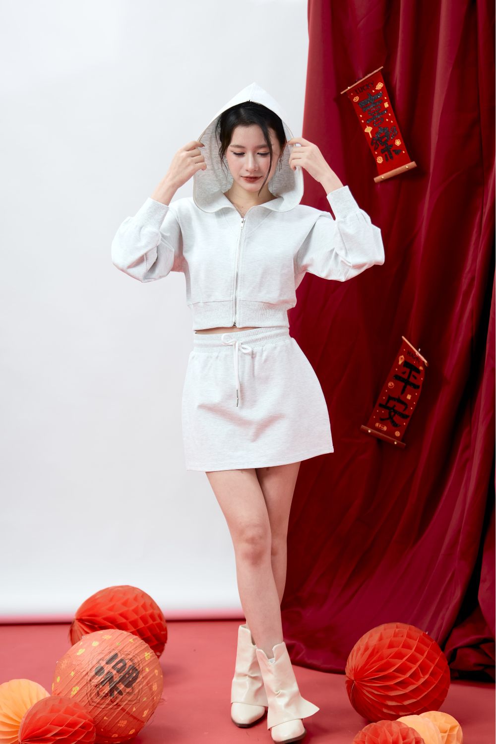 Yannie Cropped Hoodie Grey