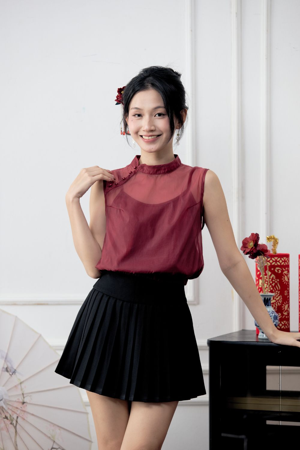 Aona Organza Cheongsam Top Scarlet
