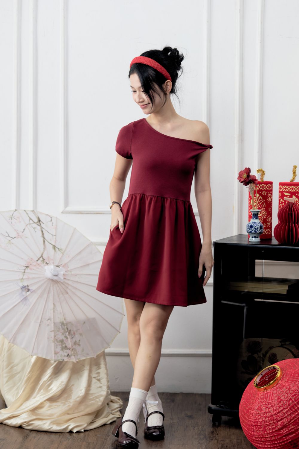 Aeriea Asymmetrical Shoulder Mix Fabric Dress Wine