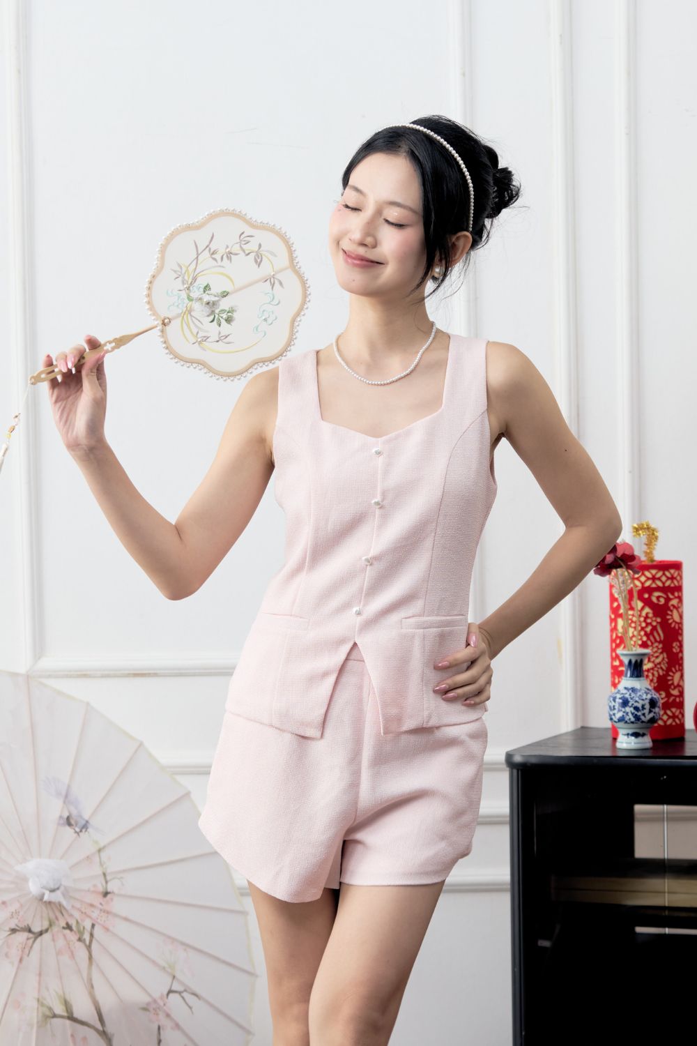 Romaine Tweet Shorts Blush