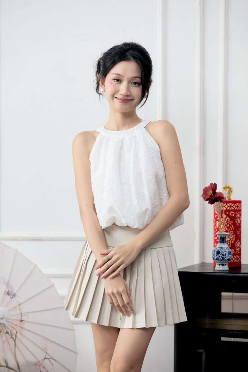 Haylen Floral Eyelet Bubble Hem Top Ivory