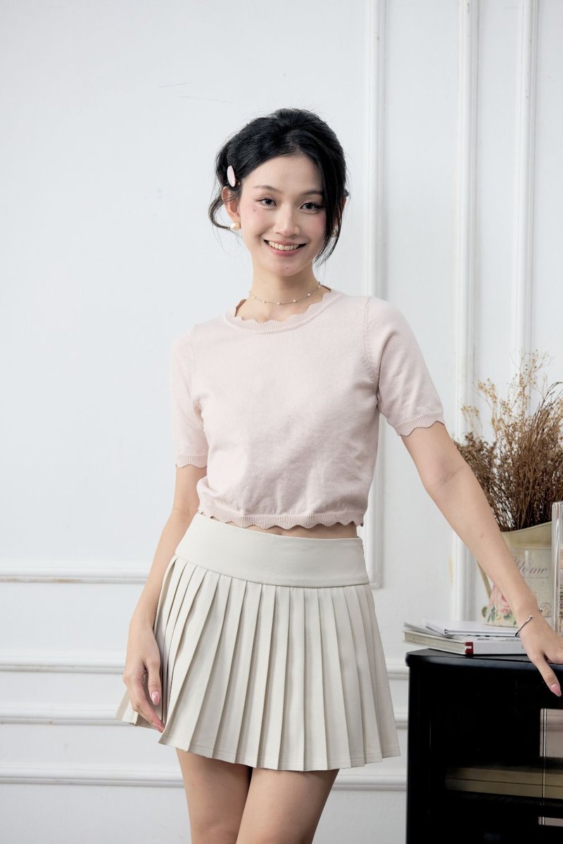 Emberlyn Pleated Suit Fabric Skirt Cream
