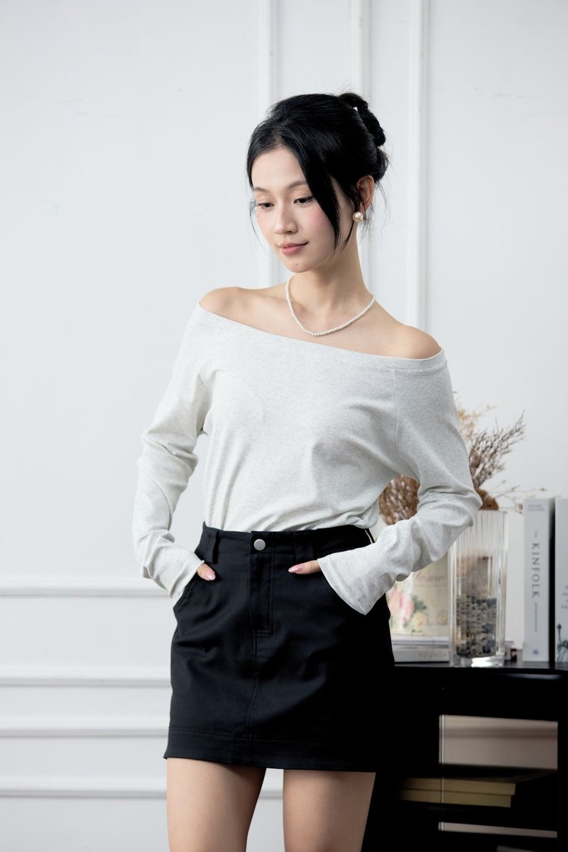 [BACKORDER] Evadne Off Shoulder Long Sleeves Top Grey
