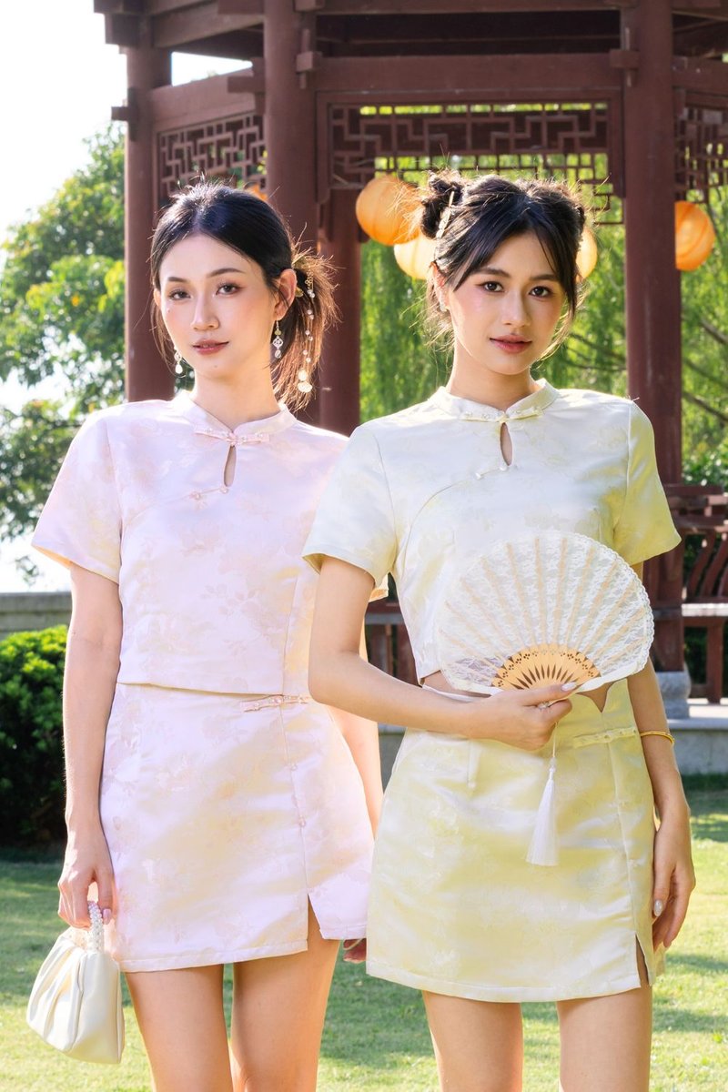 Lunéa Jacquard Cheongsam Top Beige