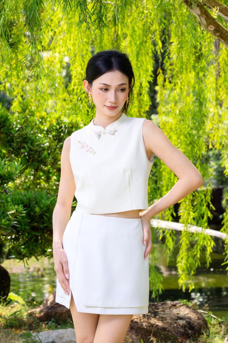 Orlaya Intricate Chinese Knot Cheongsam Sleeveless Top Mustard