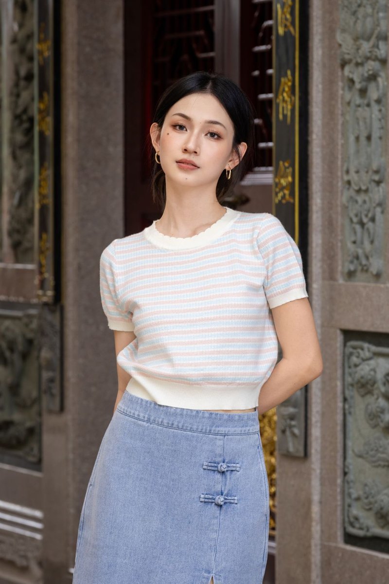 Sylpha Contrast Mix Thread Knit Top Blush