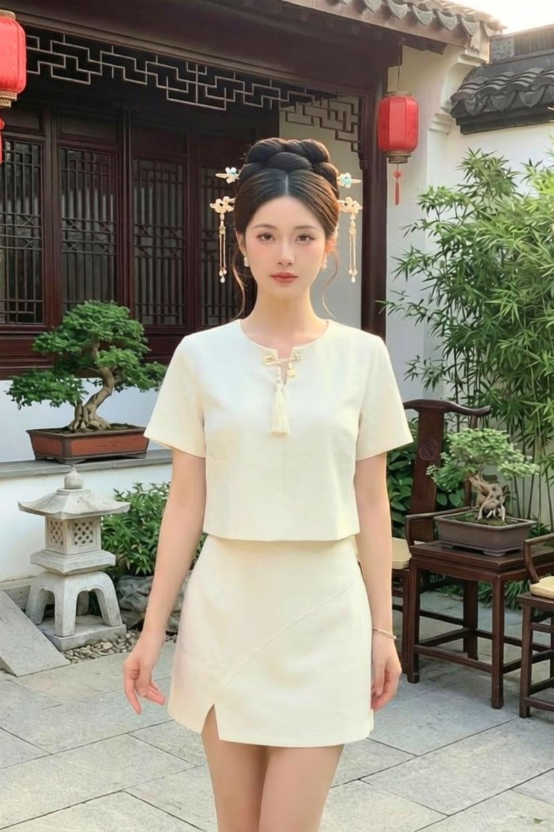 Zeraphine Asymmetrical Slit A- Line Skirt Yellow