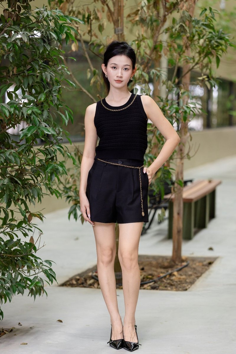 Melisende Suit Fabric Shorts Black