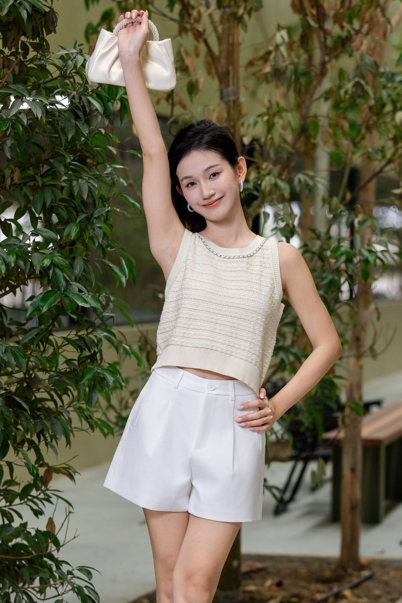 Melisende Suit Fabric Shorts Ivory