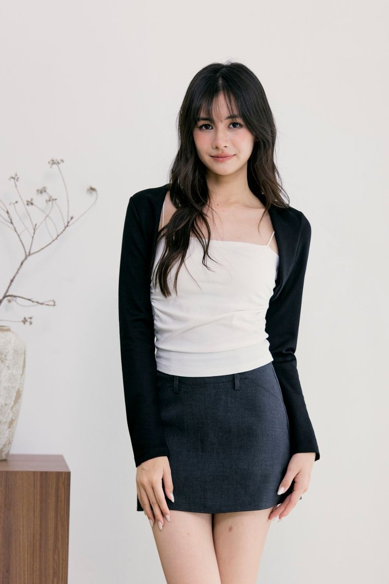 Kynara Balero Cardigan Black