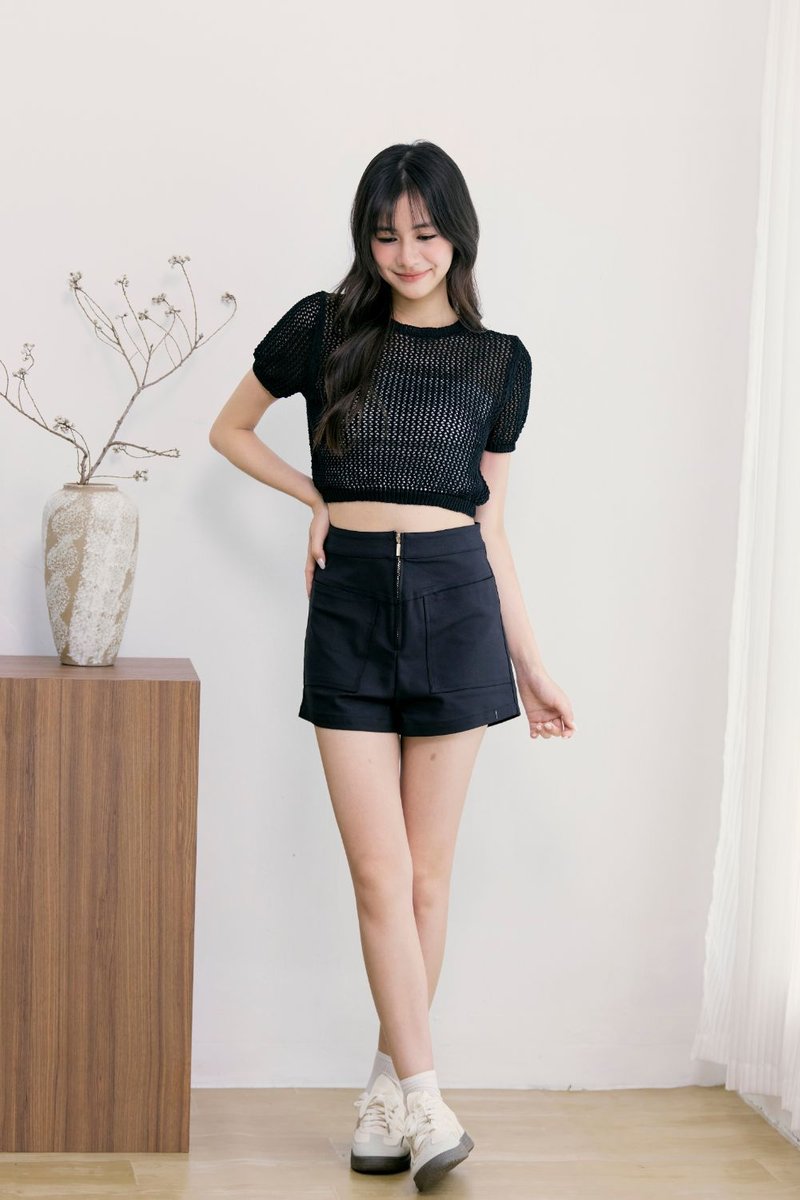 Lunara Crochet Knit Top Black