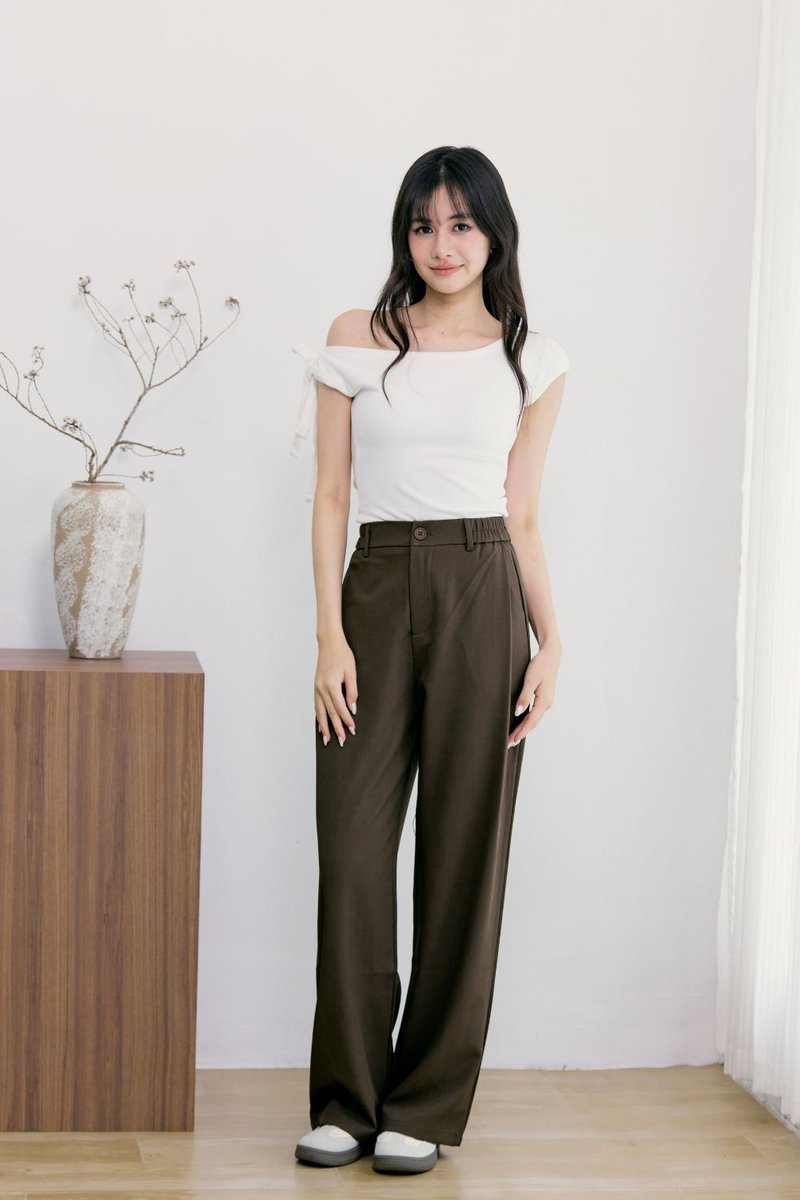 [RESTOCK] Avenelle Off Shoulder Top Ivory